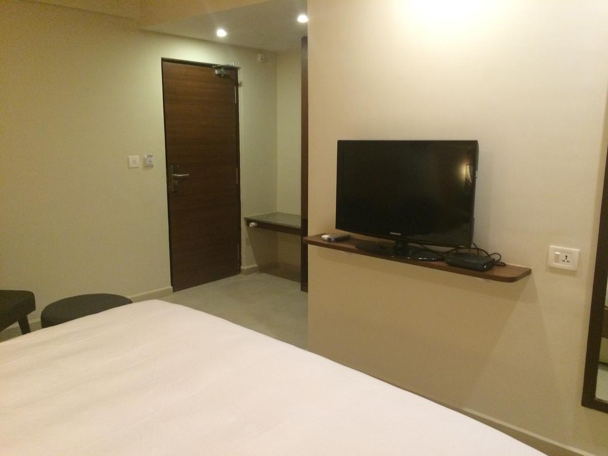 Best Western Alkapuri, Βαντοντάρα Εξωτερικό φωτογραφία