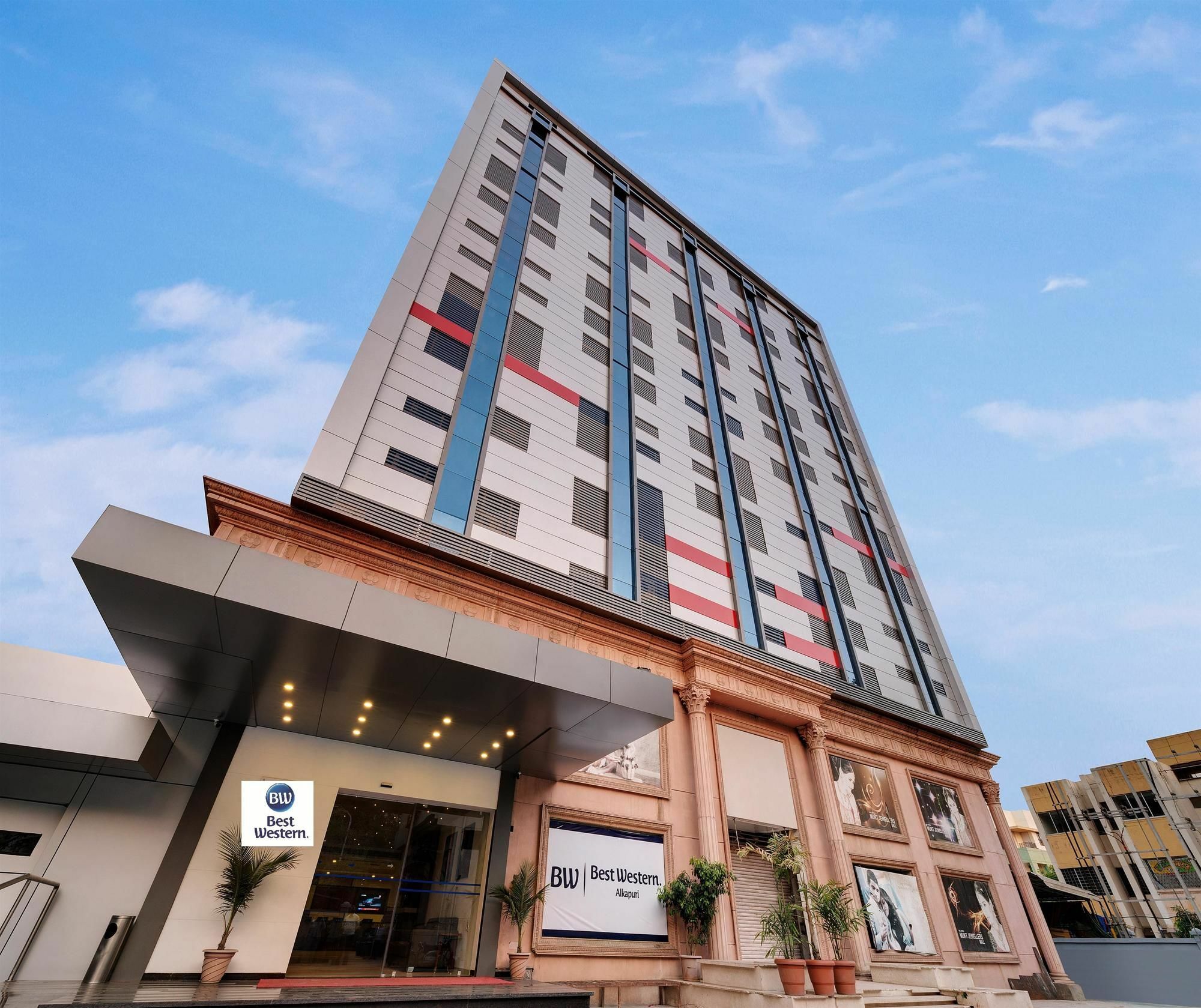 Best Western Alkapuri, Βαντοντάρα Εξωτερικό φωτογραφία