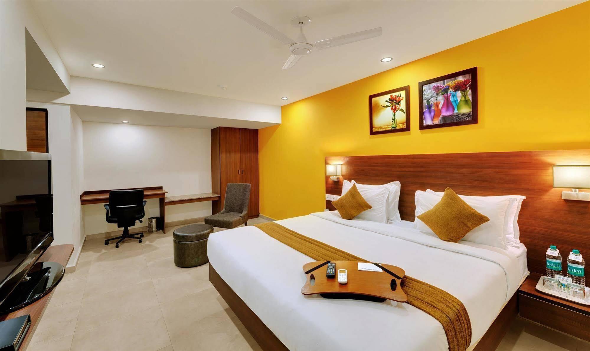 Best Western Alkapuri, Βαντοντάρα Εξωτερικό φωτογραφία