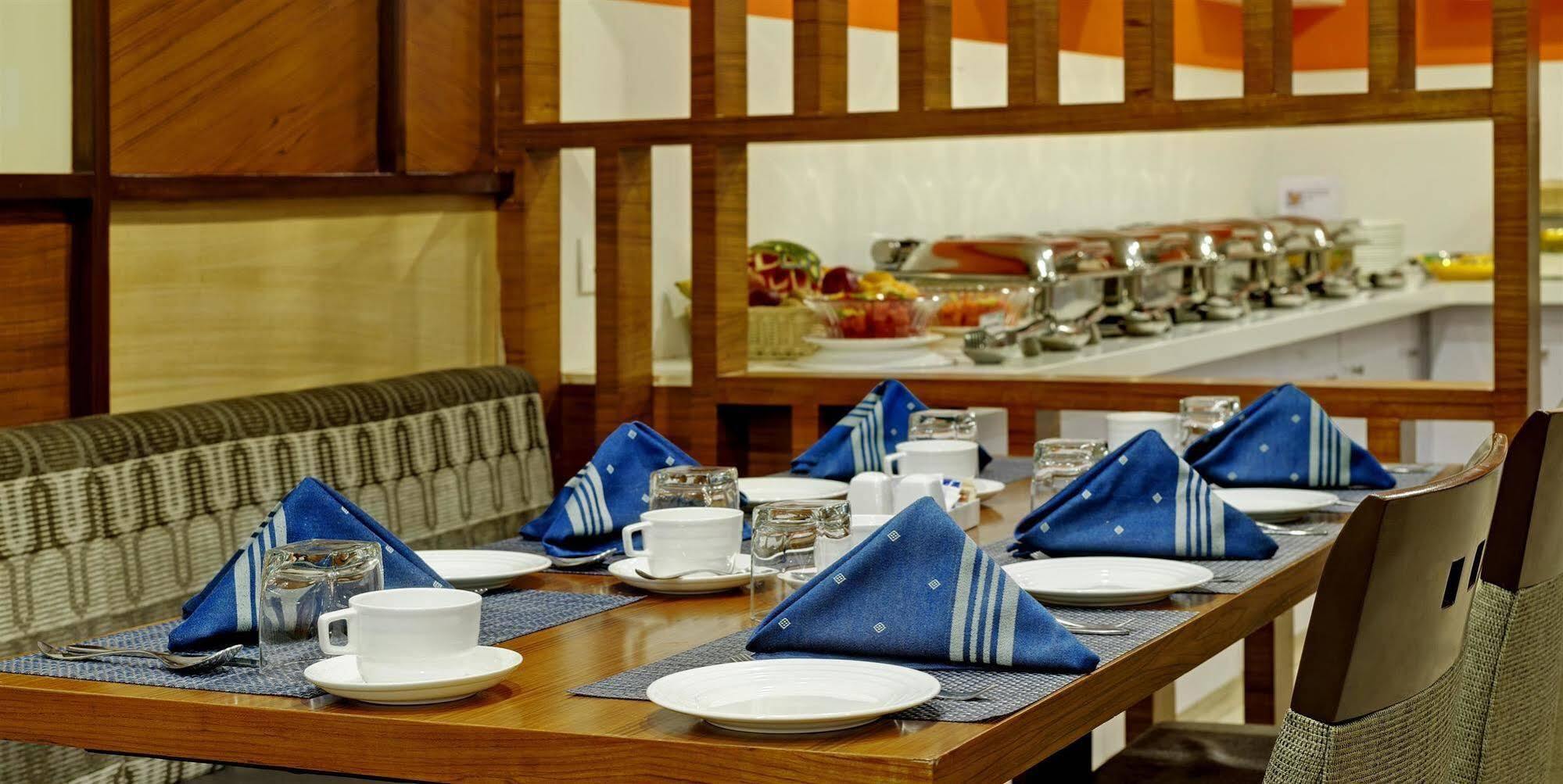 Best Western Alkapuri, Βαντοντάρα Εξωτερικό φωτογραφία