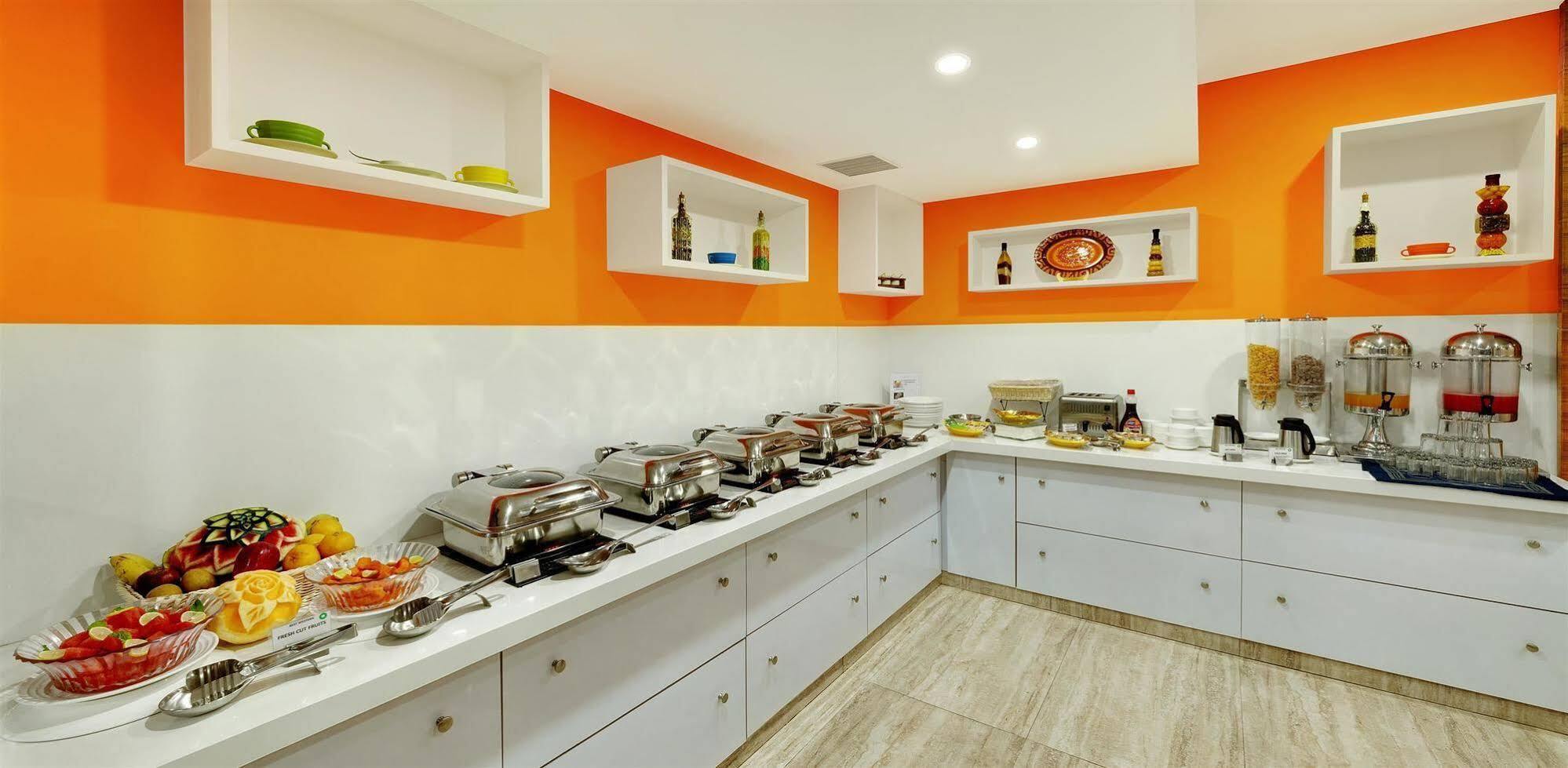 Best Western Alkapuri, Βαντοντάρα Εξωτερικό φωτογραφία